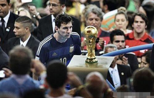 梅州众将：不管未来怎样都要打好最后一场，拼出个保级机会（梅州将士：无论前路如何，最后一战也要搏出保级希望）